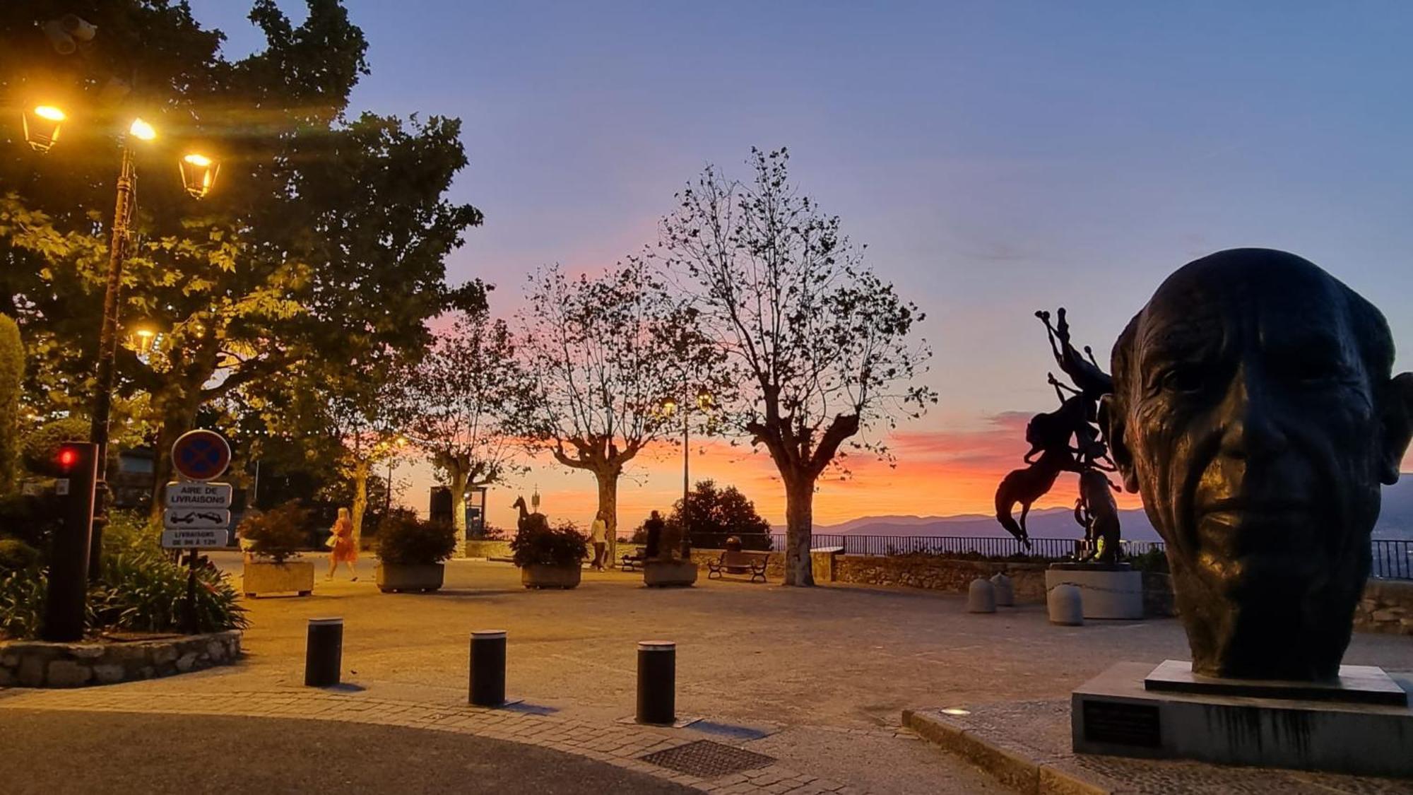Townhouse Mougins In The Old Village, Fantastic View, Sea And Mountains Kültér fotó